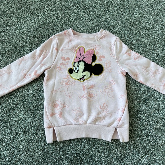 Disney, size 5 Minnie Mouse sweatshirt. - Picture 1 of 2